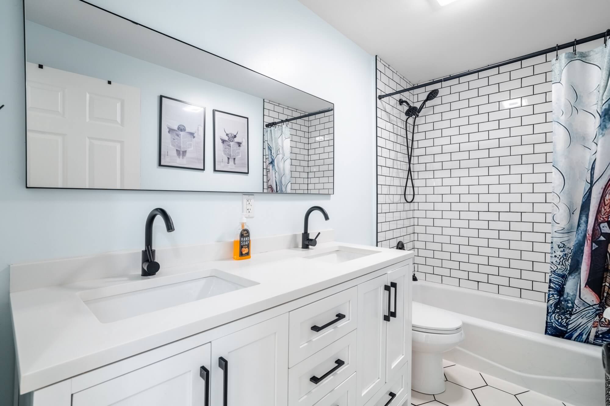 1320 College Ave-14